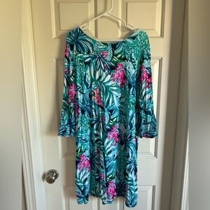 NWOT Ruffle Sleeve Ophelia